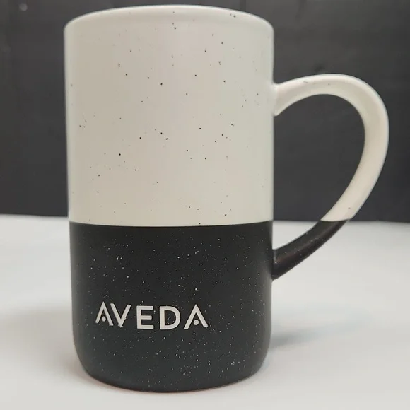 AVEDA Tote and Ceramic Mug set, Unused Limited Edition Set NWT